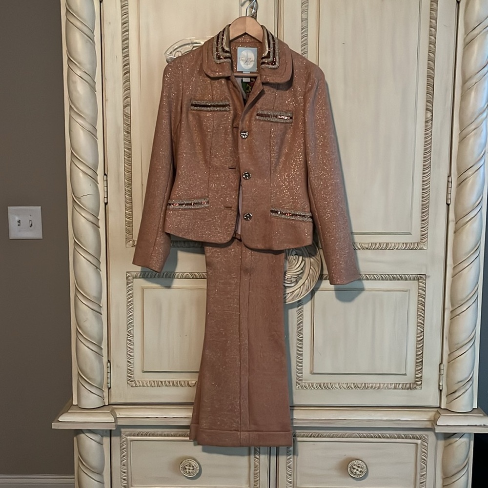 Beautiful Statement, Piece Suit - image 4